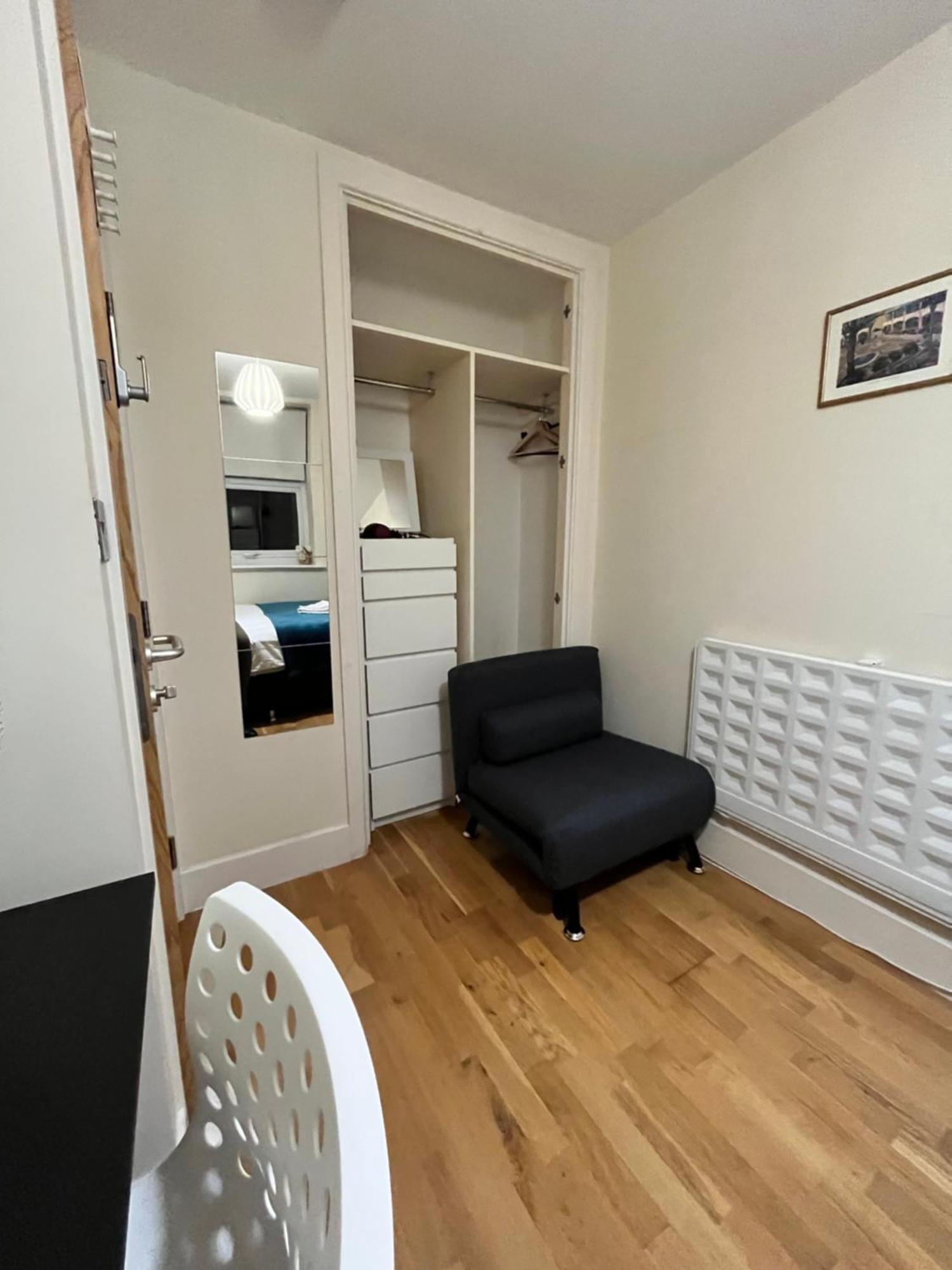 Metropolitan Coziness Private Bedrooms In Euston Station 161 Лондон Екстер'єр фото
