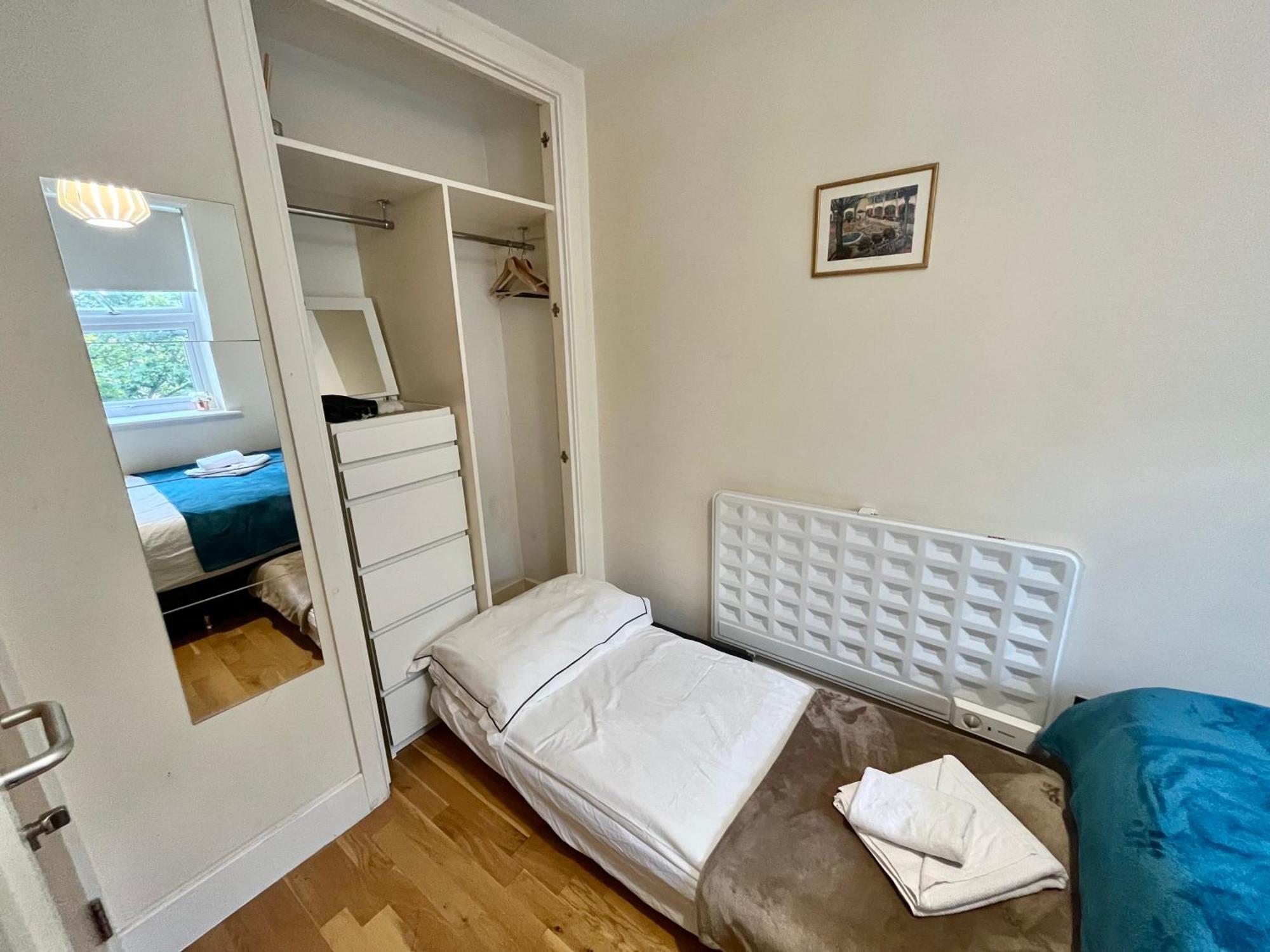 Metropolitan Coziness Private Bedrooms In Euston Station 161 Лондон Екстер'єр фото