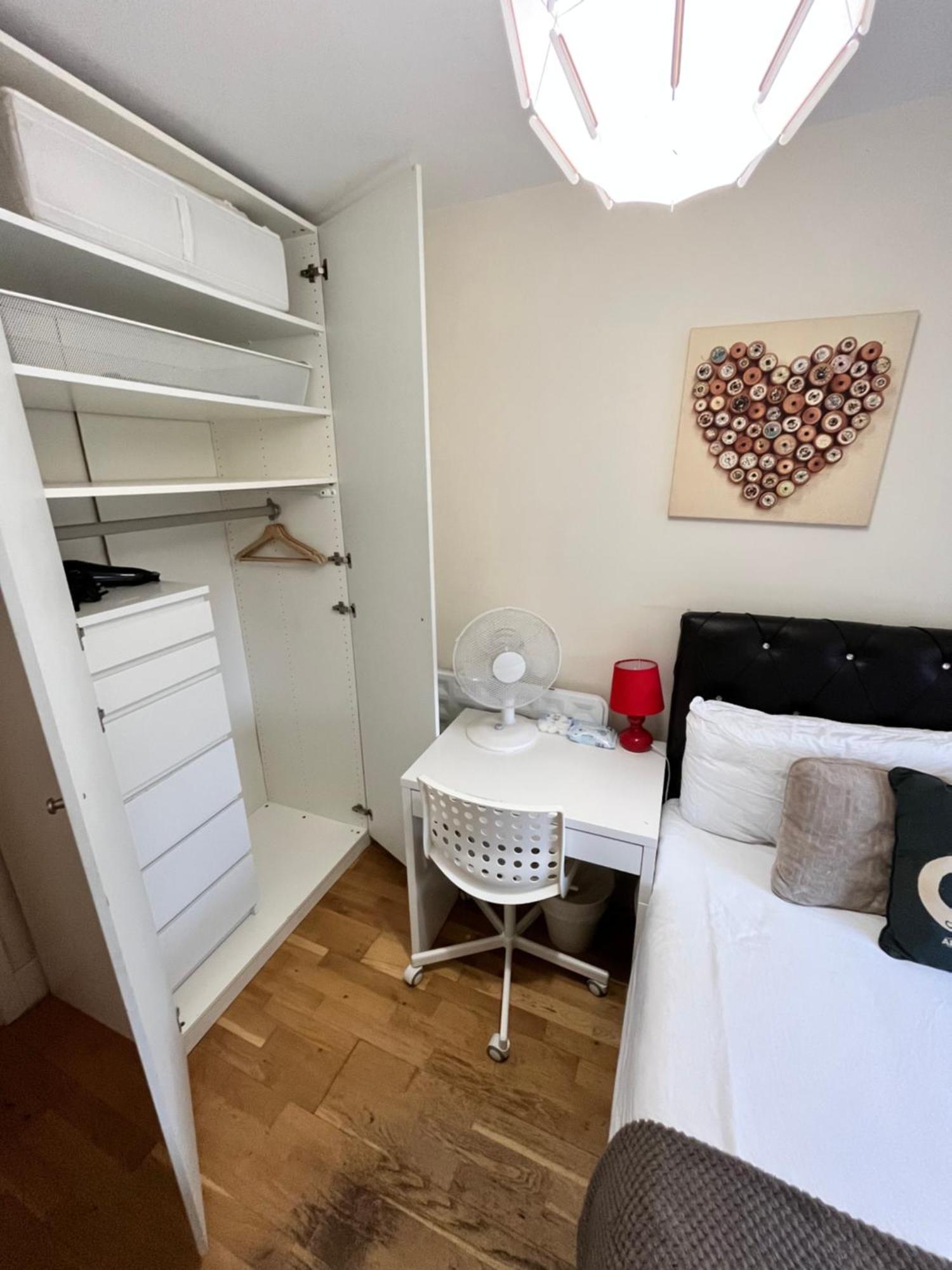Metropolitan Coziness Private Bedrooms In Euston Station 161 Лондон Екстер'єр фото