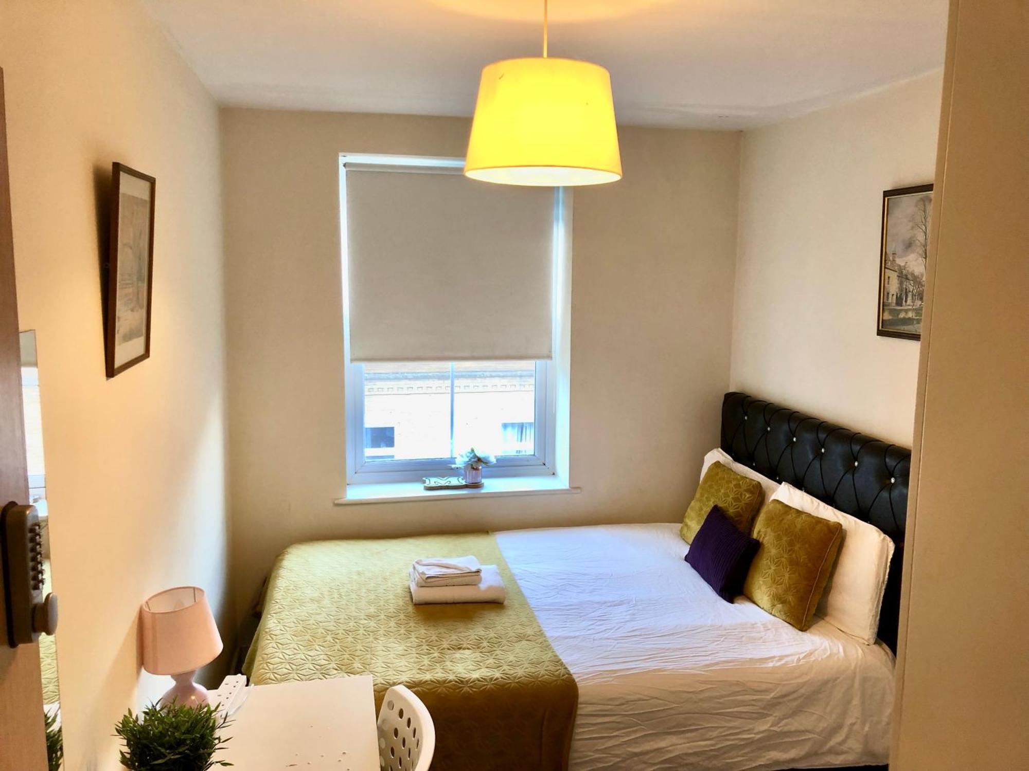 Metropolitan Coziness Private Bedrooms In Euston Station 161 Лондон Екстер'єр фото