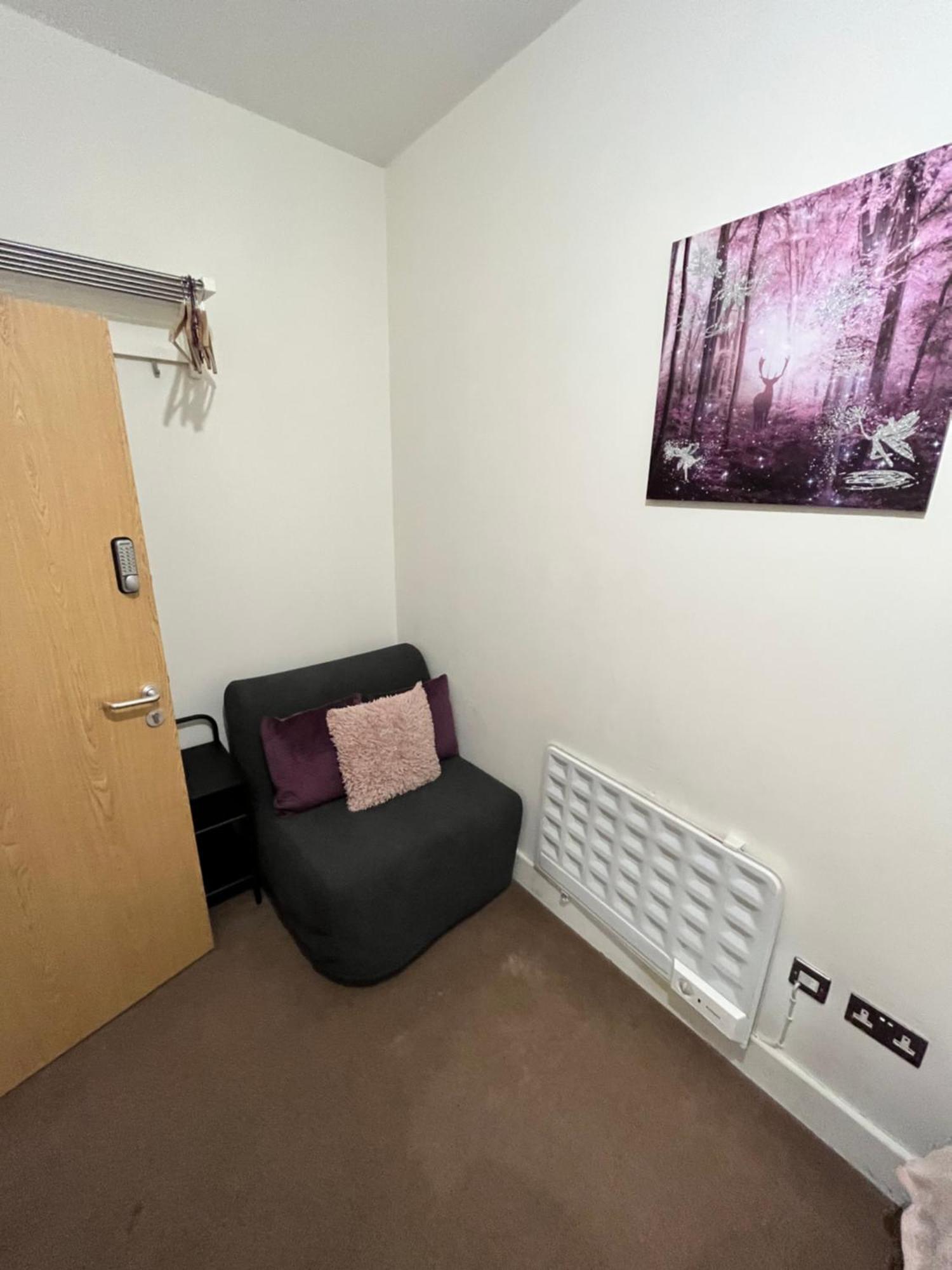 Metropolitan Coziness Private Bedrooms In Euston Station 161 Лондон Екстер'єр фото