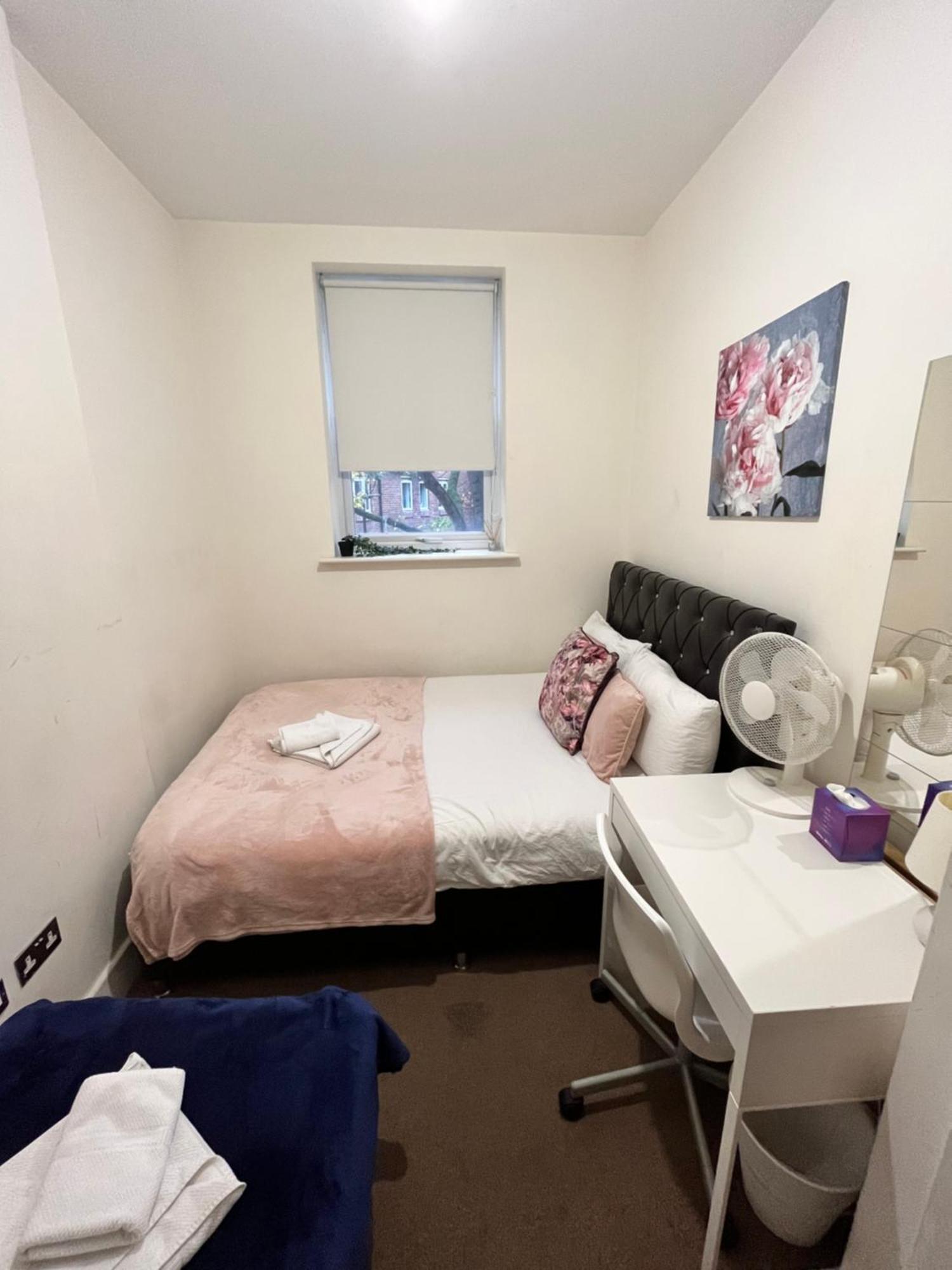 Metropolitan Coziness Private Bedrooms In Euston Station 161 Лондон Екстер'єр фото